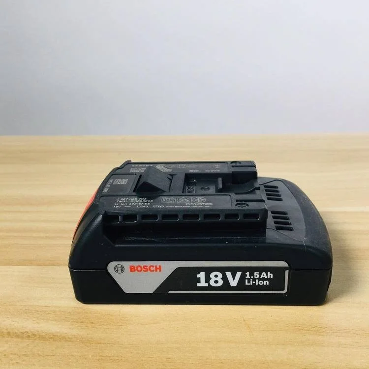 强力冲击大扭矩,门锁安装工必备冲击钻