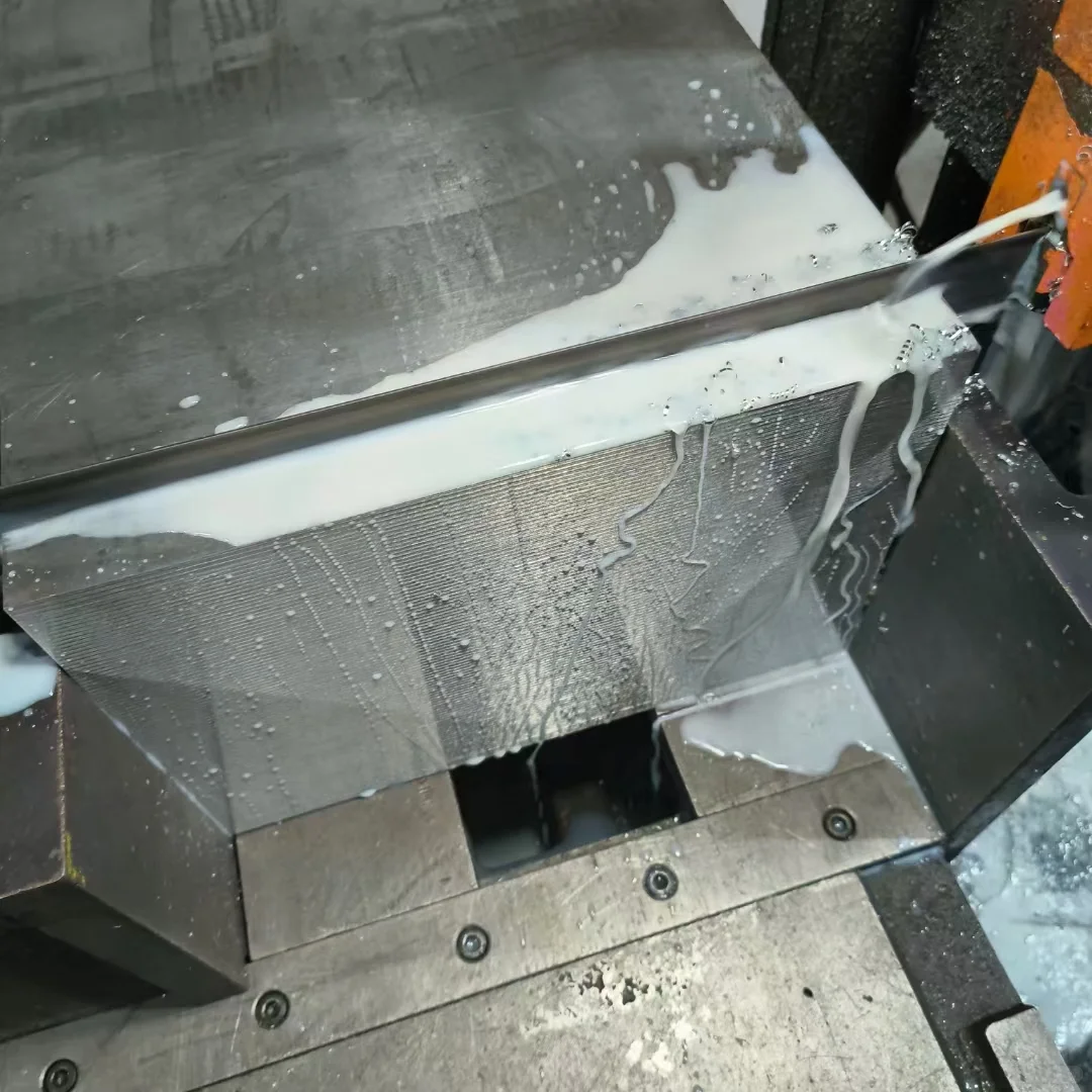 金属原材料供应