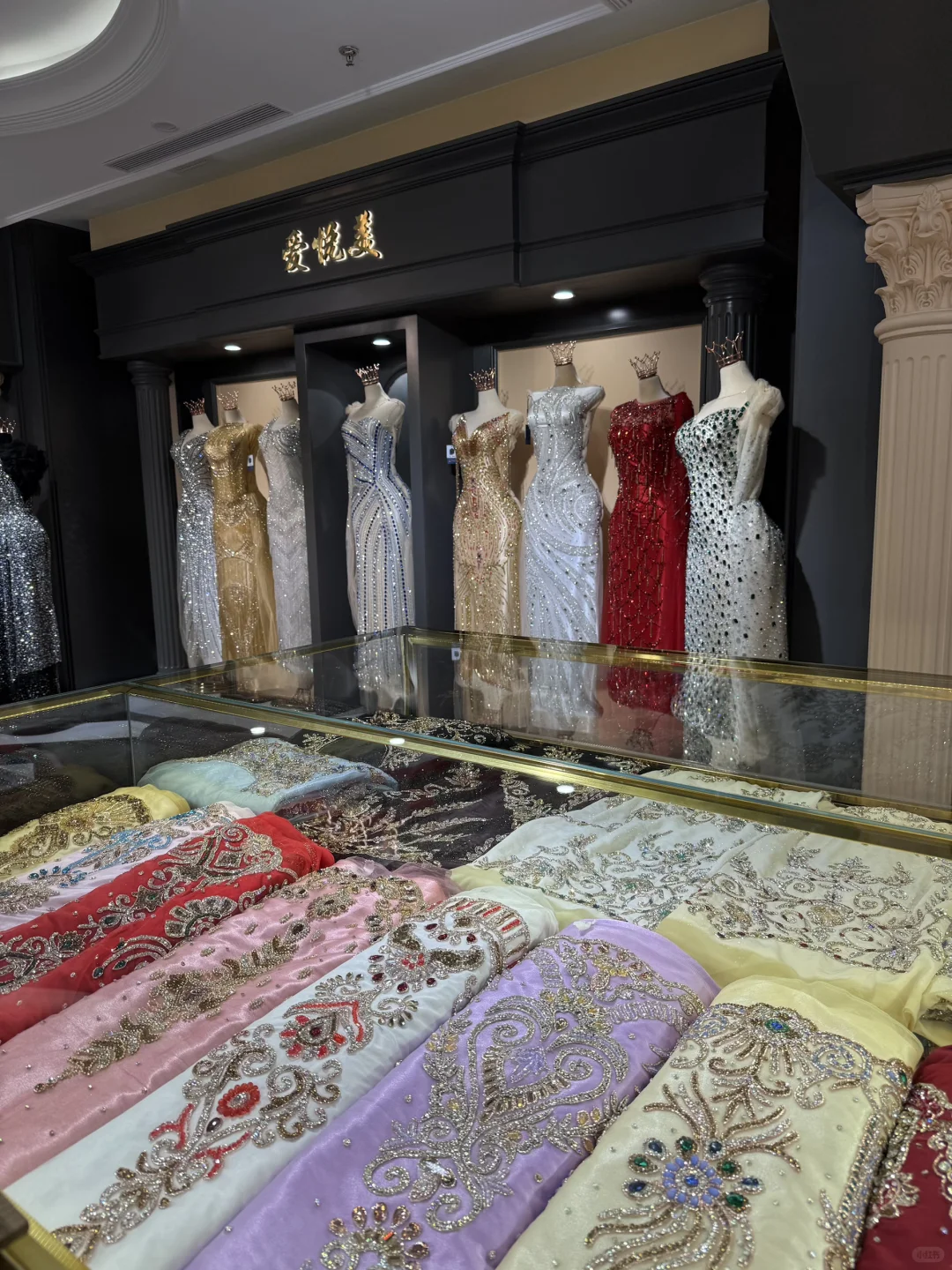 被一个博主种草了喀什这家面料店