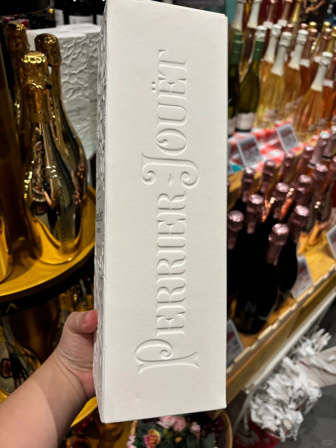 浮雕压纹工艺香槟盒效果分享