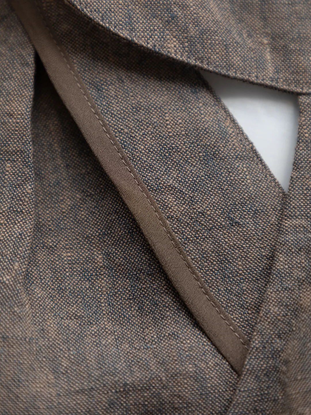 慢工细活，缝纫的细节总是很动人