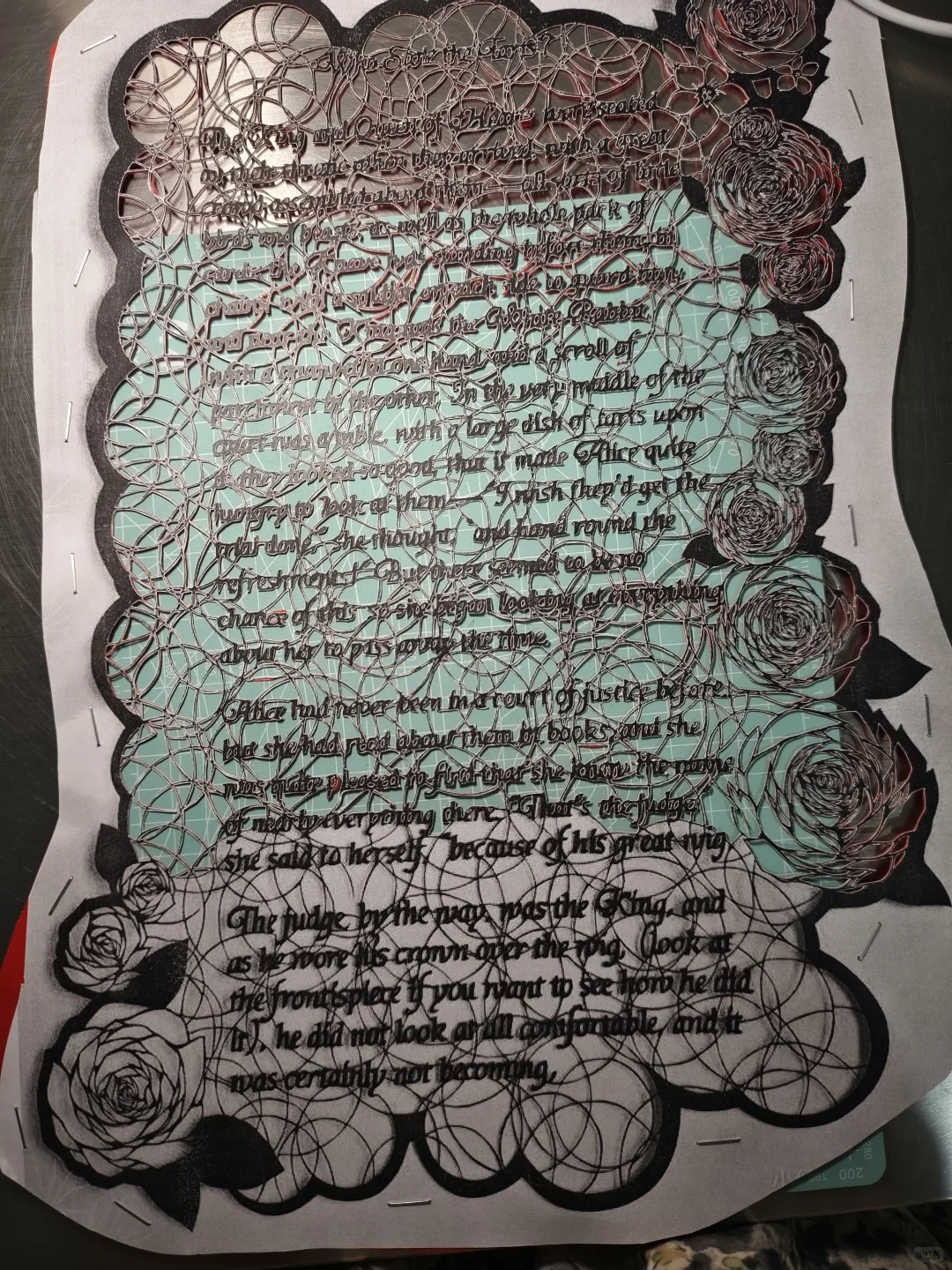 纸雕｜爱丽丝梦游仙境片段