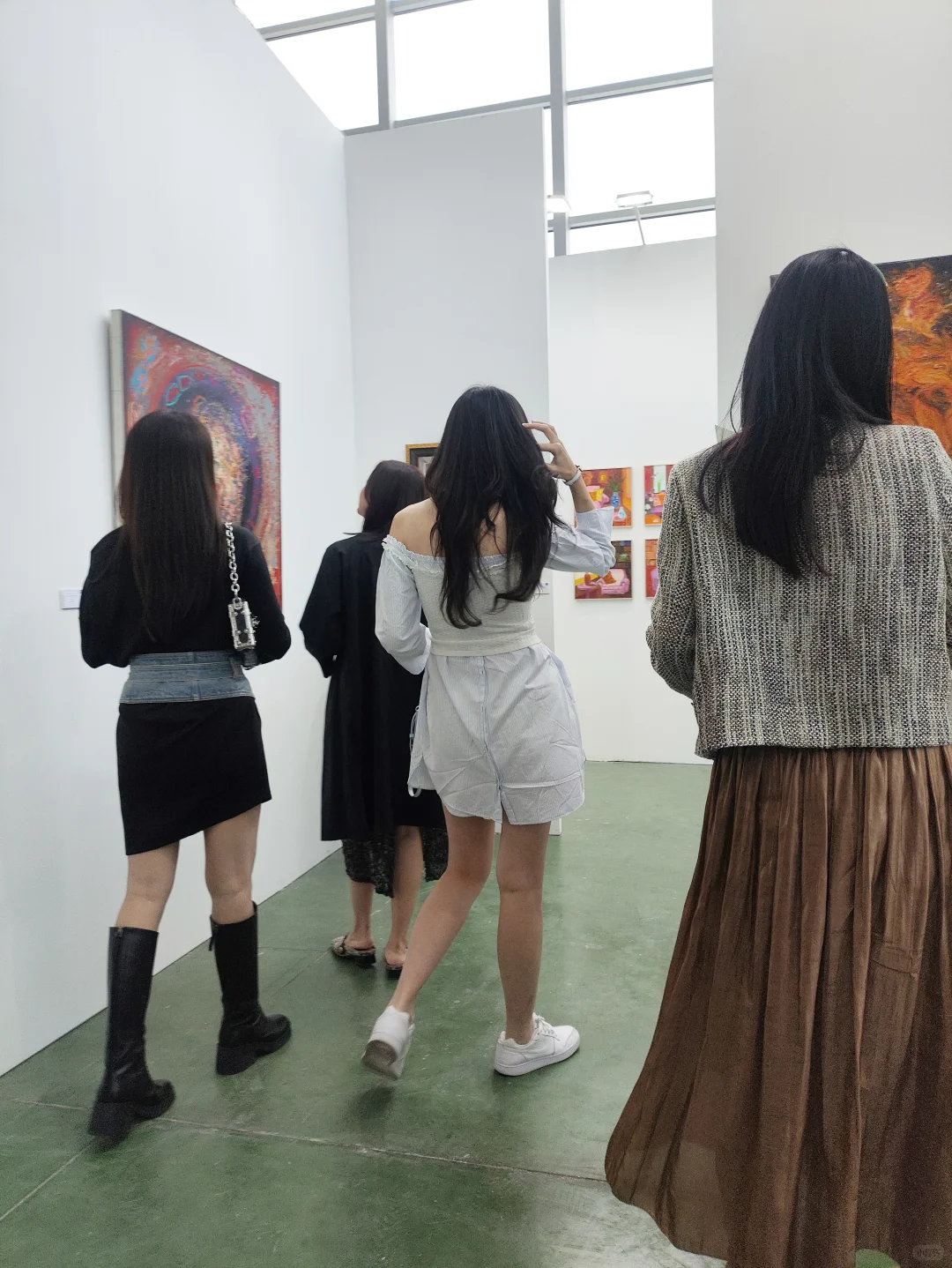 展会现场｜2025年艺术厦门韦瀚艺术空间展位