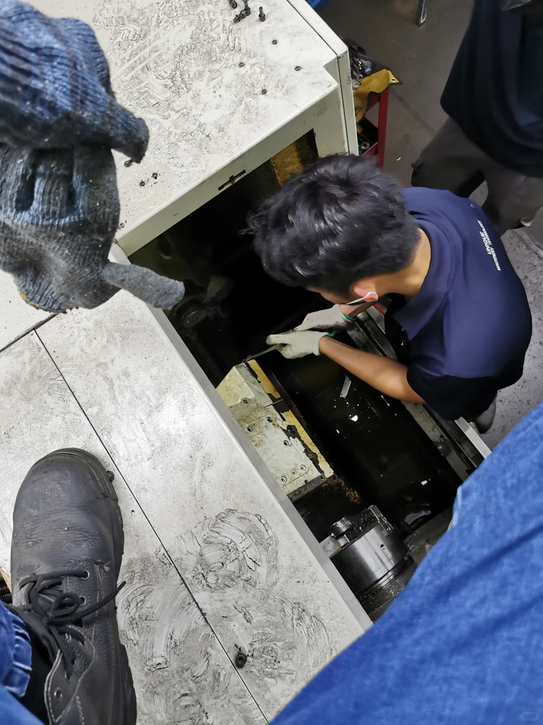 ??数车床液压刀塔漏油#工程师日常