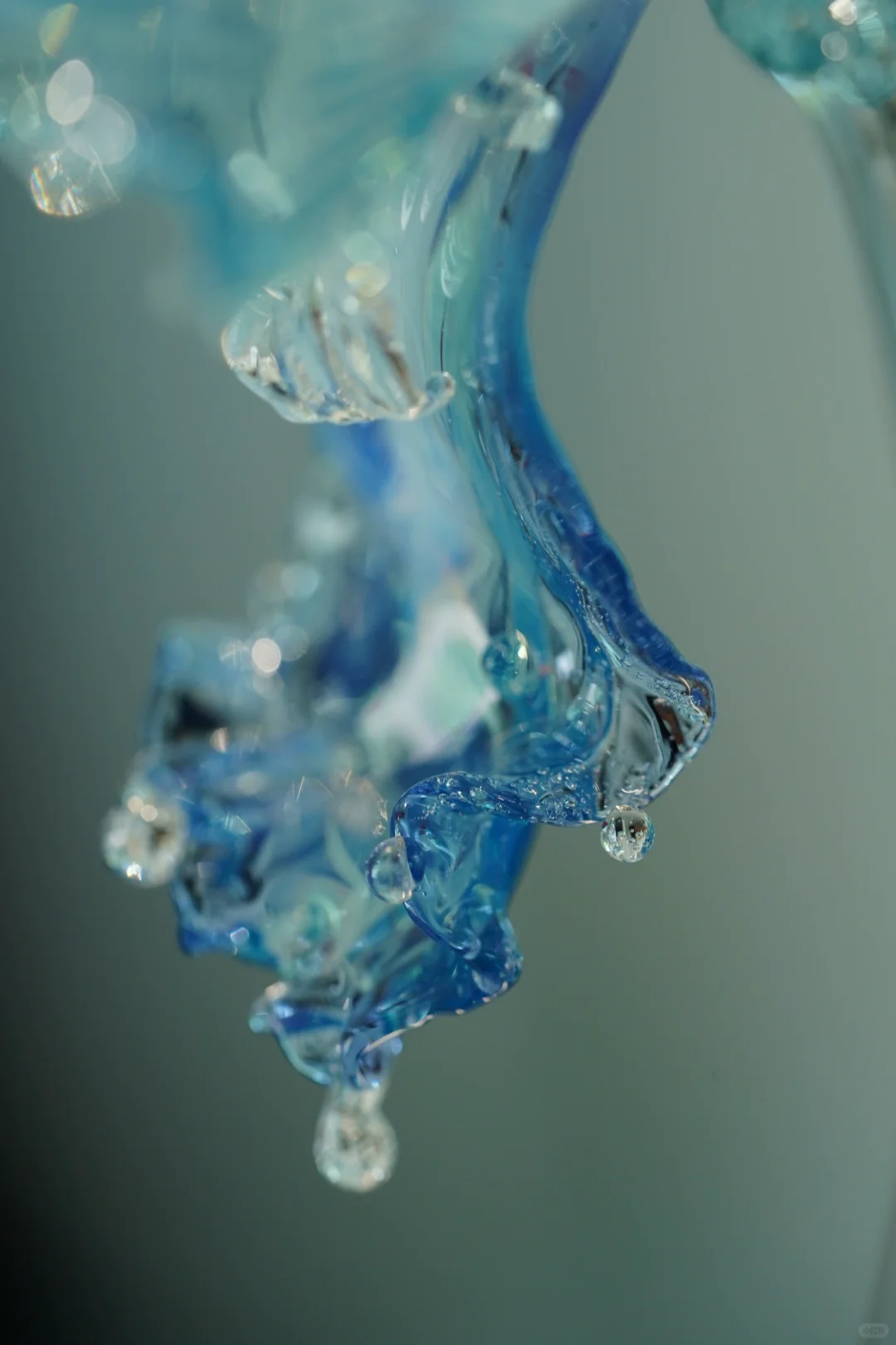 为ARMANI做的蓝鸢 ｜玻璃艺术