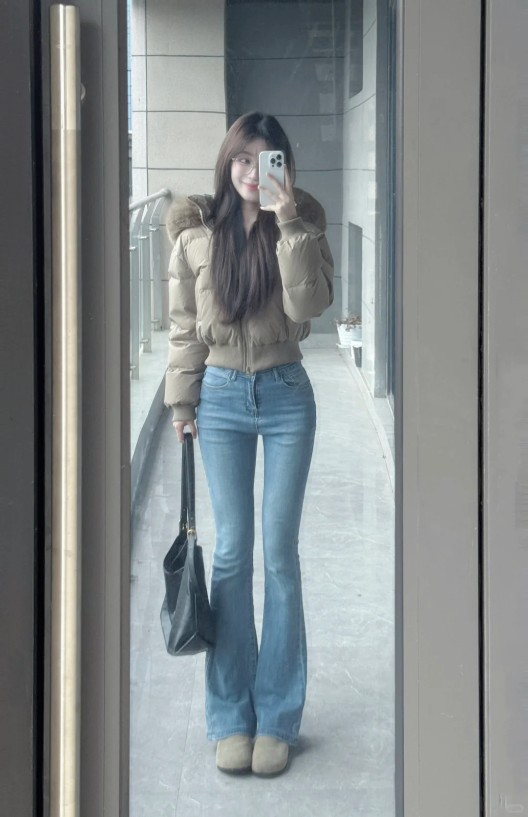 谁懂啊！！！原来在冬天胯宽最适合上短下微喇