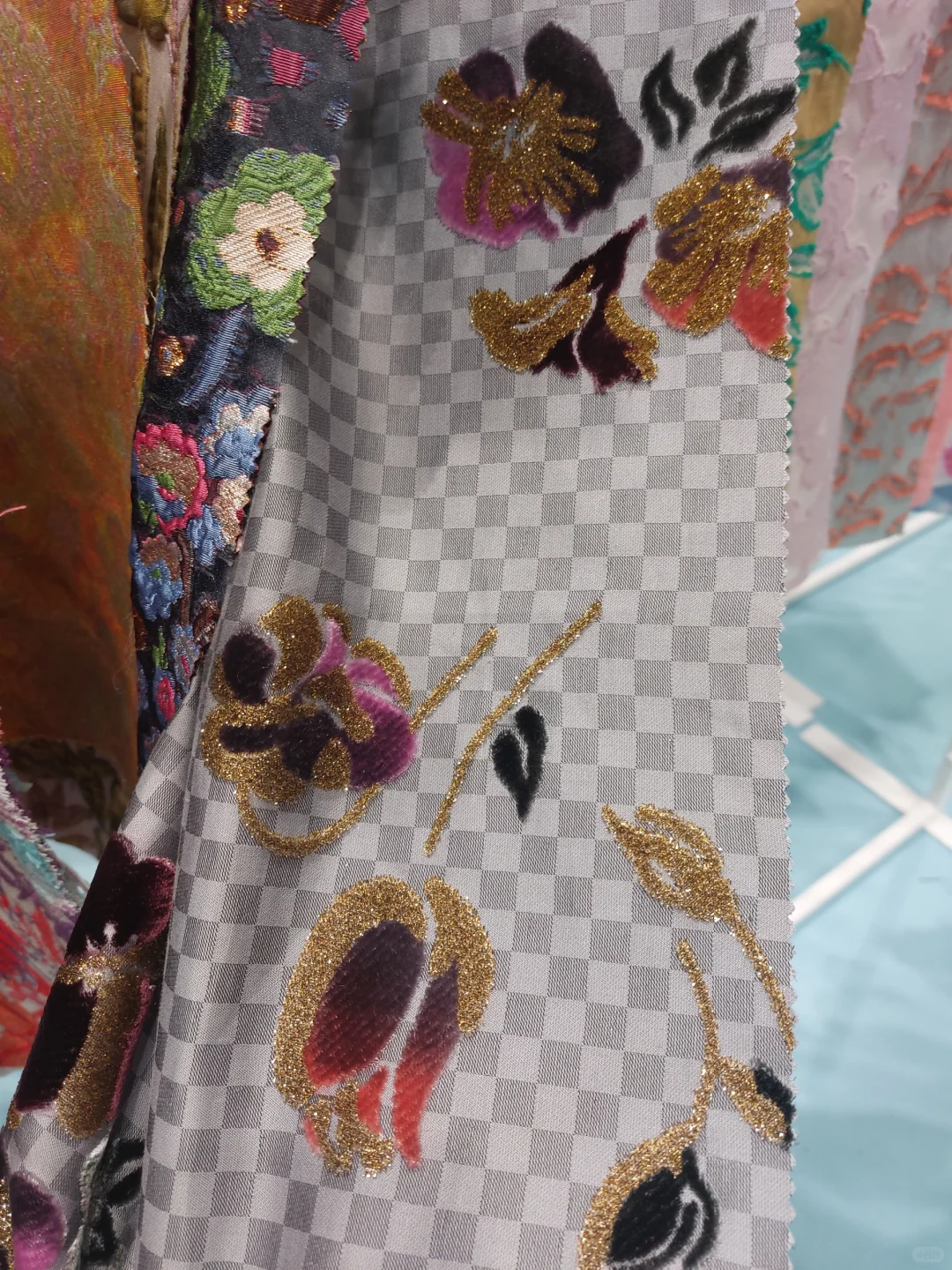 和大家分享下巴黎面料展(PV)的面料