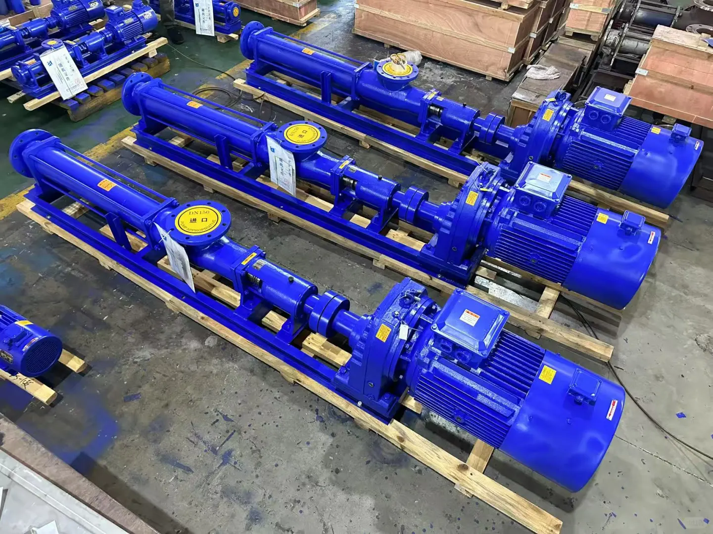 00后做水泵销售的日常