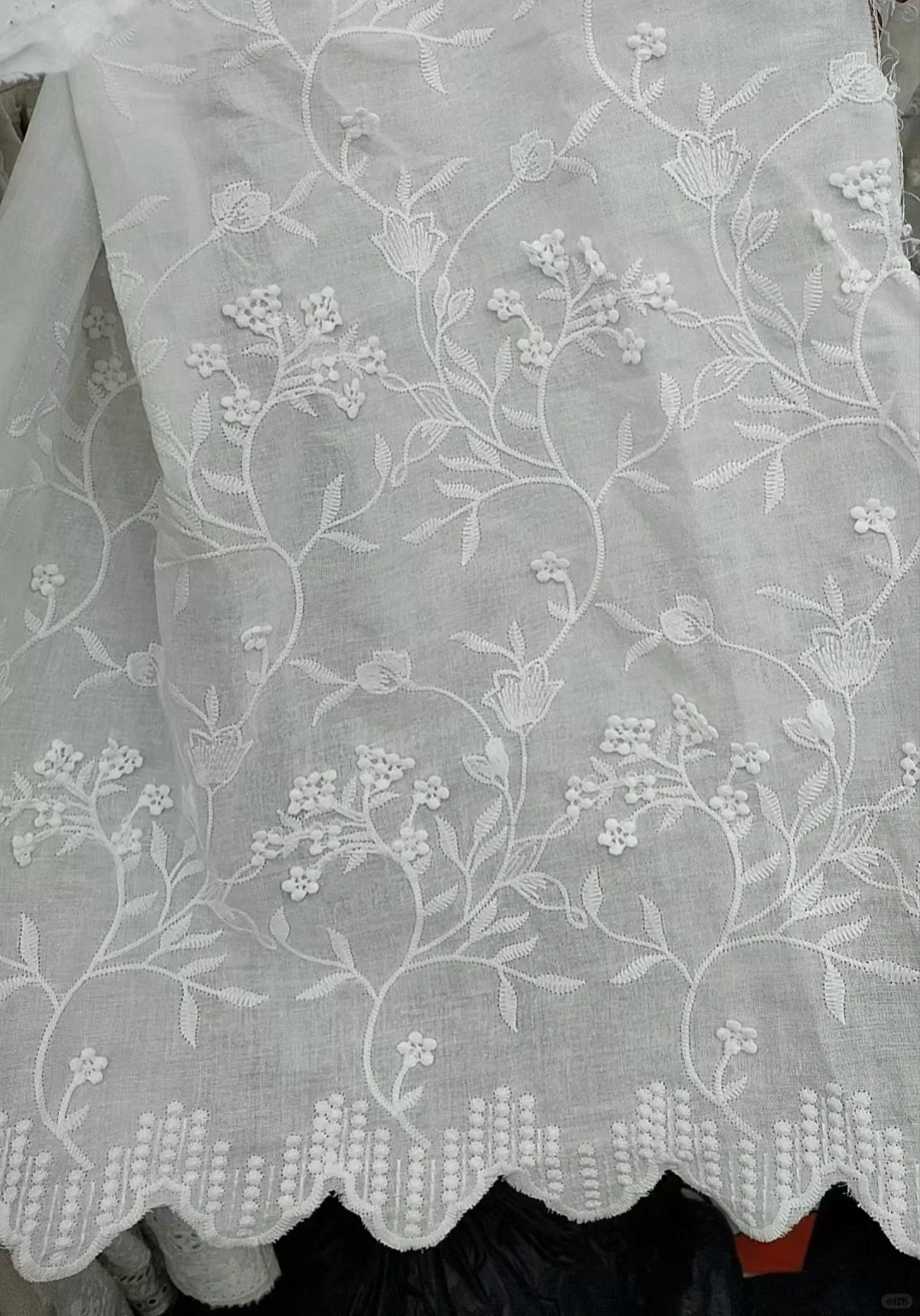 这些绣花真的好漂亮，谁会不爱呀！