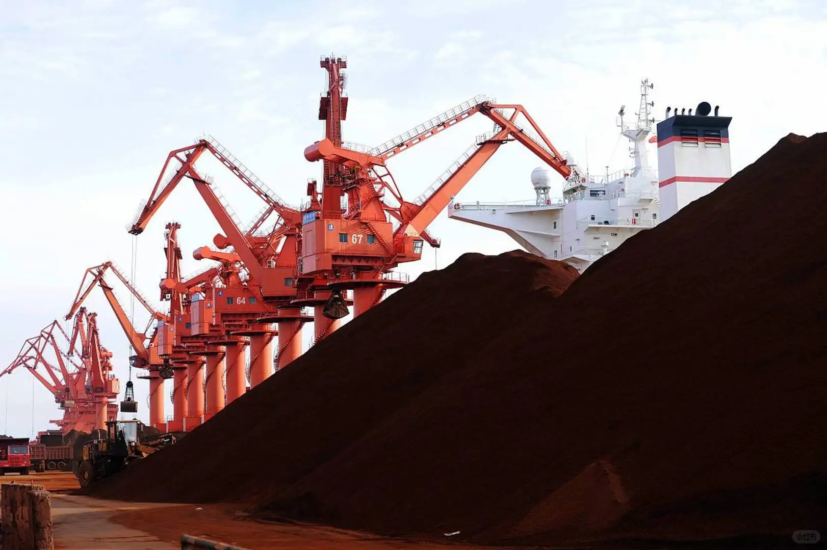 收港口小众铁矿石尾矿