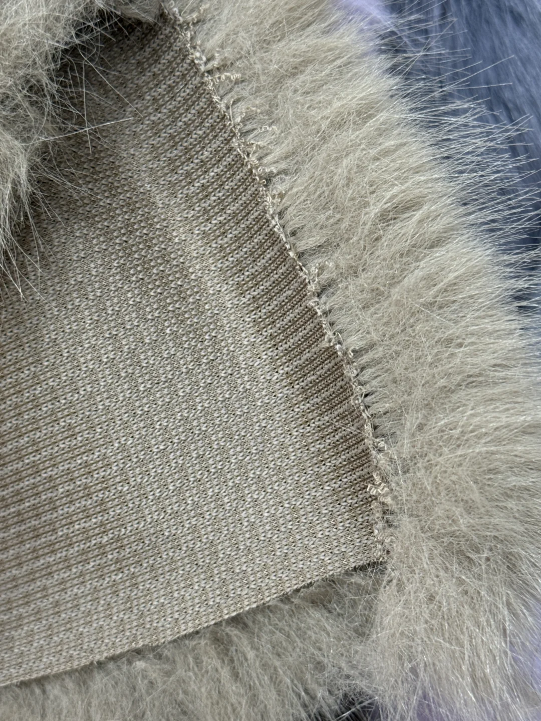 2100克新品狐狸毛 高端皮草面料