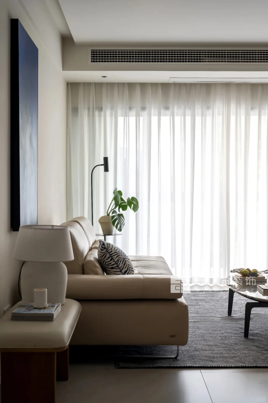 现代极简风,让家回归纯粹之美