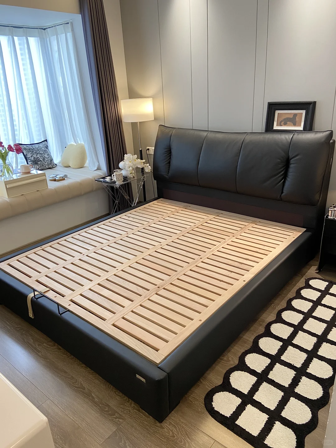 直接抄!小户型卧室这样布置好看又实用!