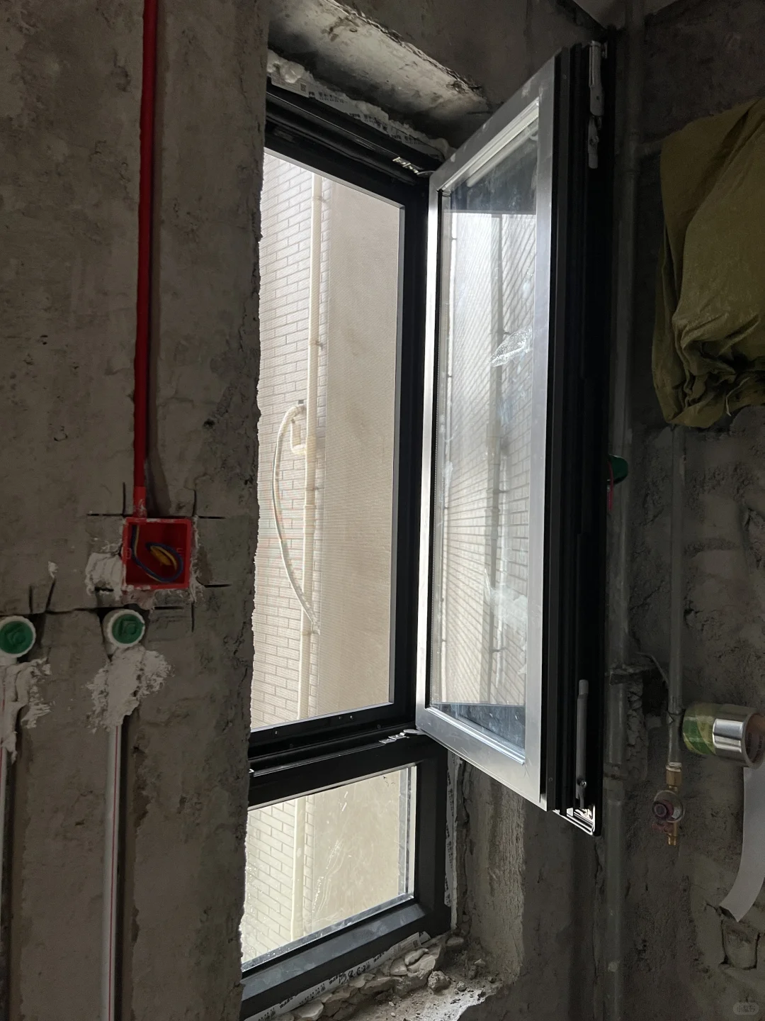 二手房换窗户安全下车 | 含注意事项和价格