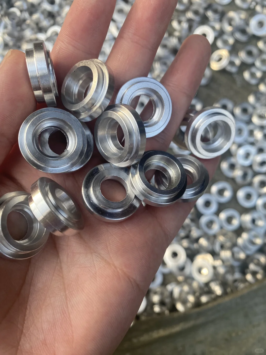 五金紧固件有哪些?