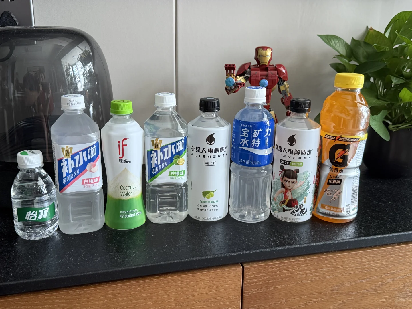 夏天持续强度运动的电解质水合集