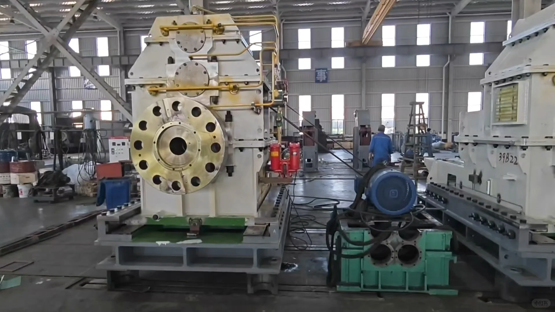 又一批轧机线设备紧张滴赶着交付啦……