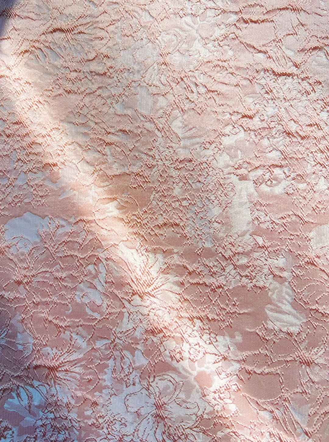 ????? 3D浮雕提花面料的高级叙事