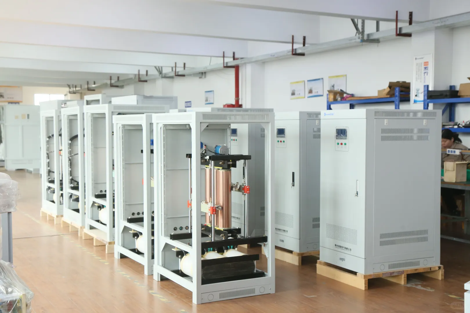 工业稳压器选购避坑!别白花冤枉钱