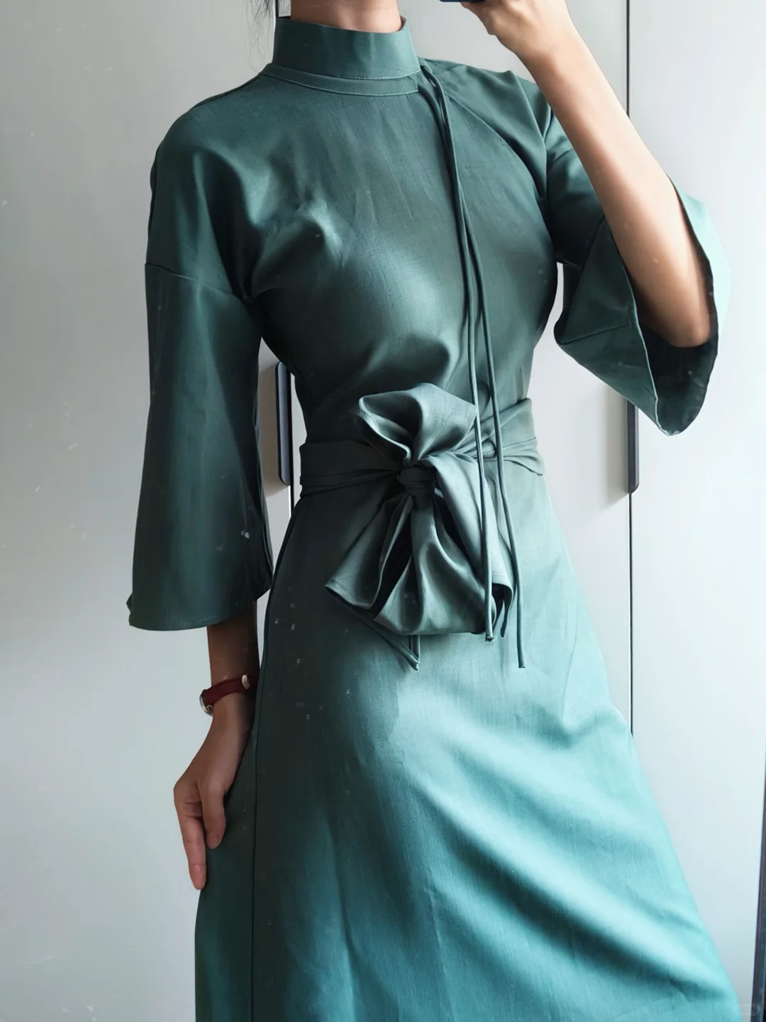 昆屿旗袍丨谁能拒绝得了绿色