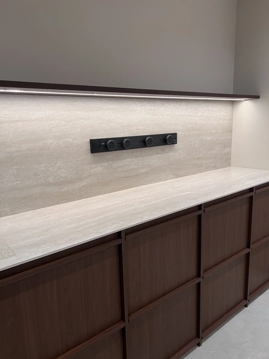 精装修的家，能拿得出手的就是全屋定制了