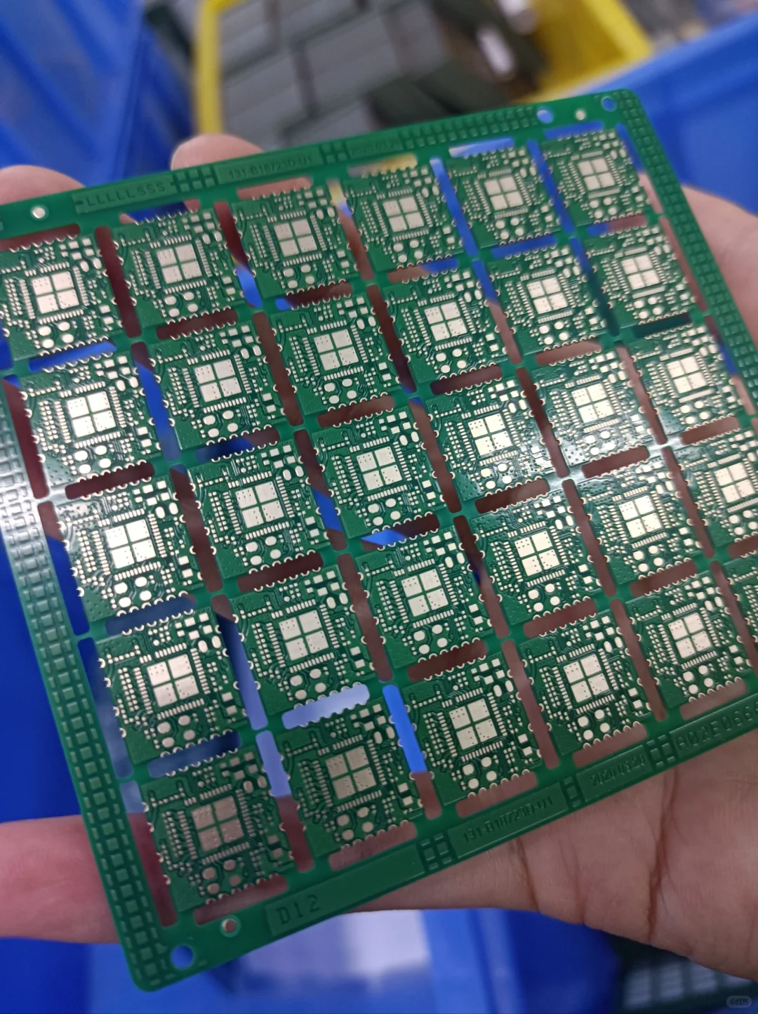 PCB板为什么要做树脂塞孔?