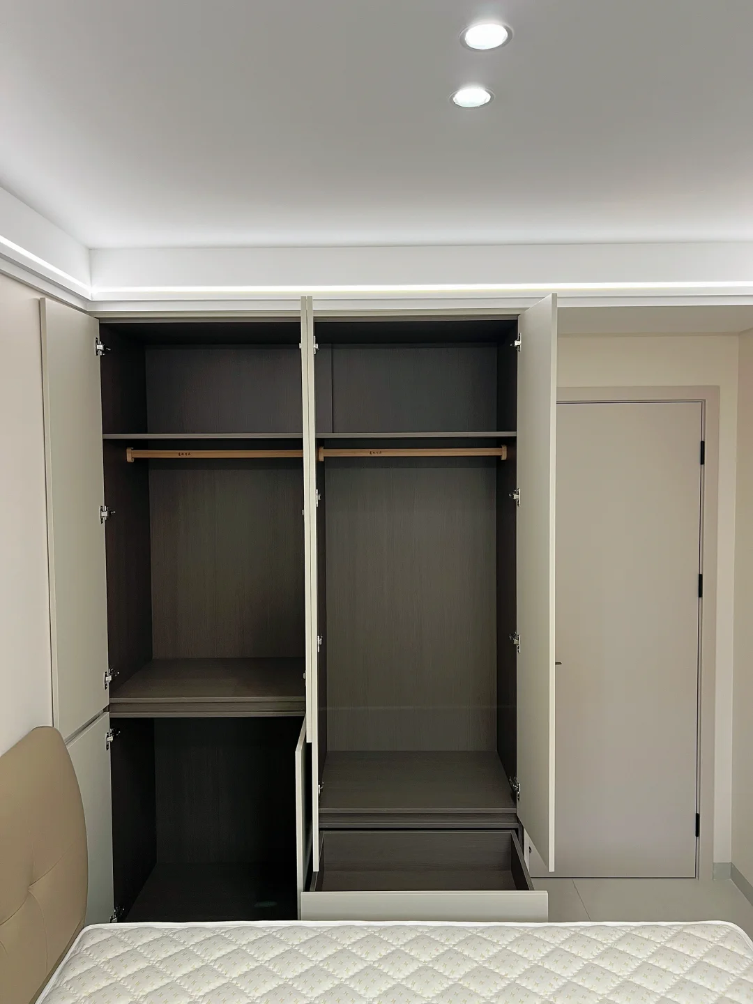 没翻车，木工打的柜子真的不输全屋定制！！