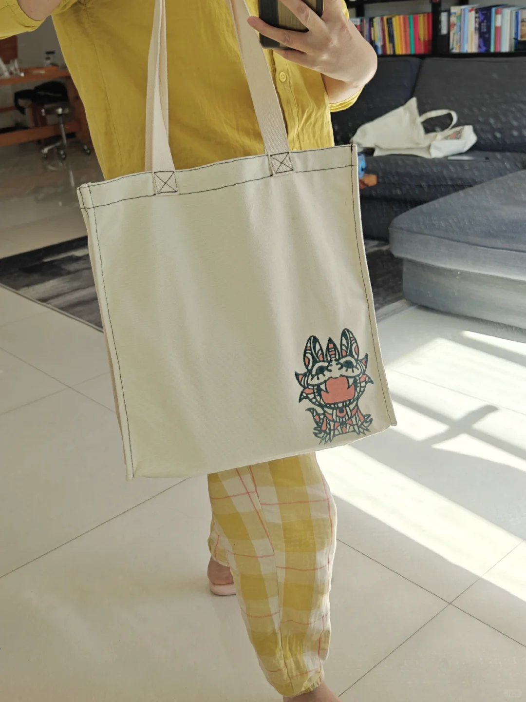 ?花了2000块自制的帆布包……