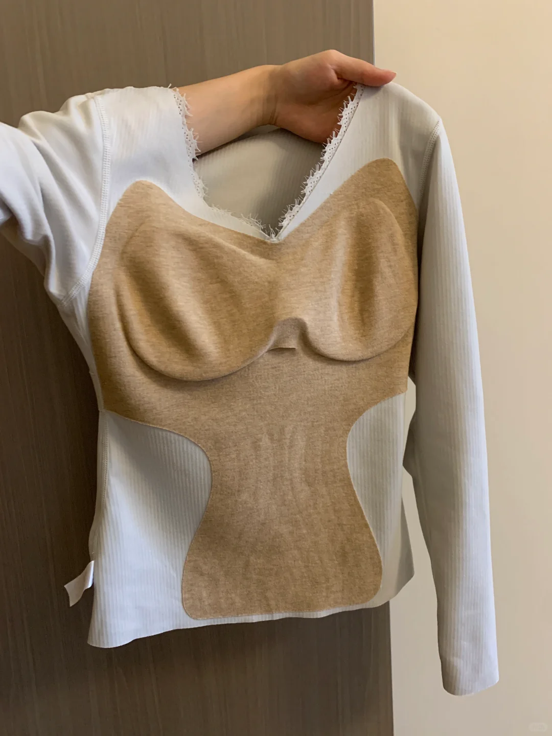 清冷高级的入冬战衣绝了！显胸圆腰细好sexy!