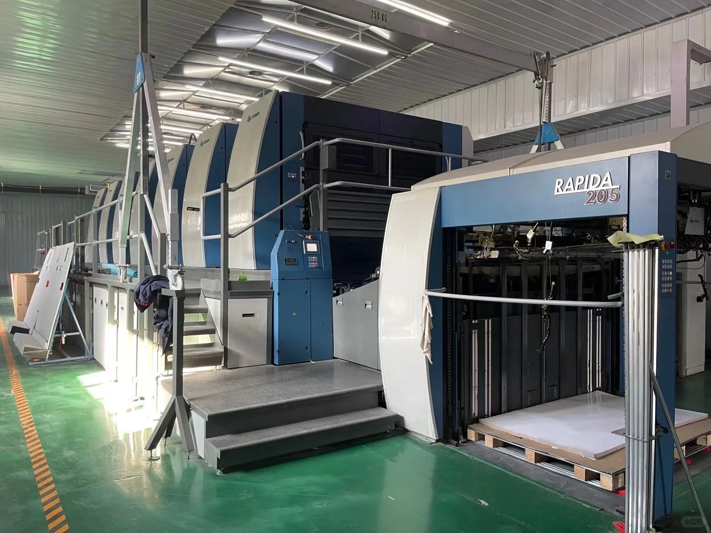 世界最大胶印机落户我厂-廊坊丰彩印刷