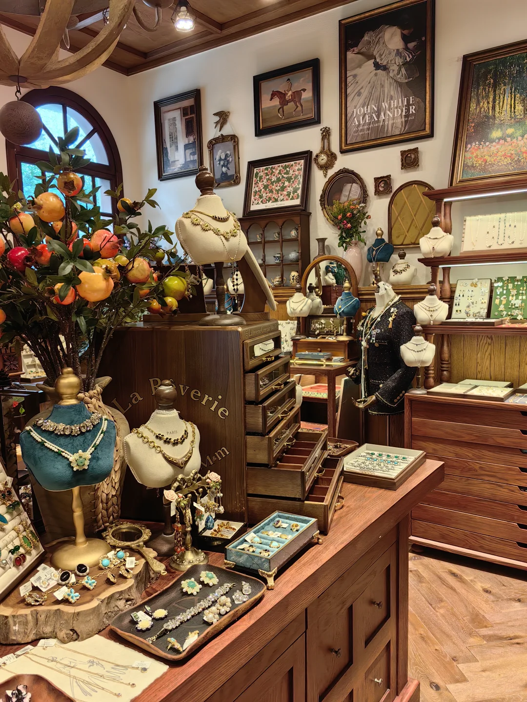 上海｜适合i人逛的店，有好多小众的饰品