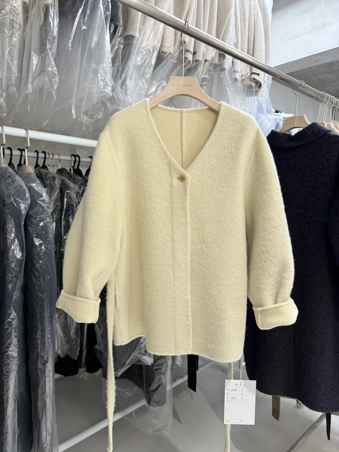 请大数据推给?做高品质韩货苏力大衣嘟宝！！