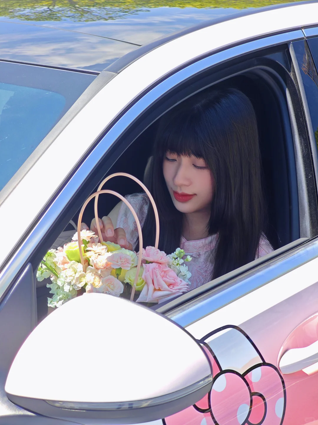 两年前贴了改色膜的奔驰C现在怎么样了