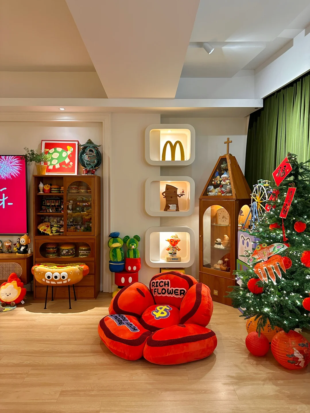 我爸问：把家布置成这样要拍春晚吗?