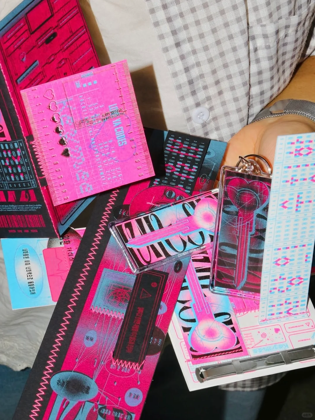 实验性书籍设计| KIMI??️