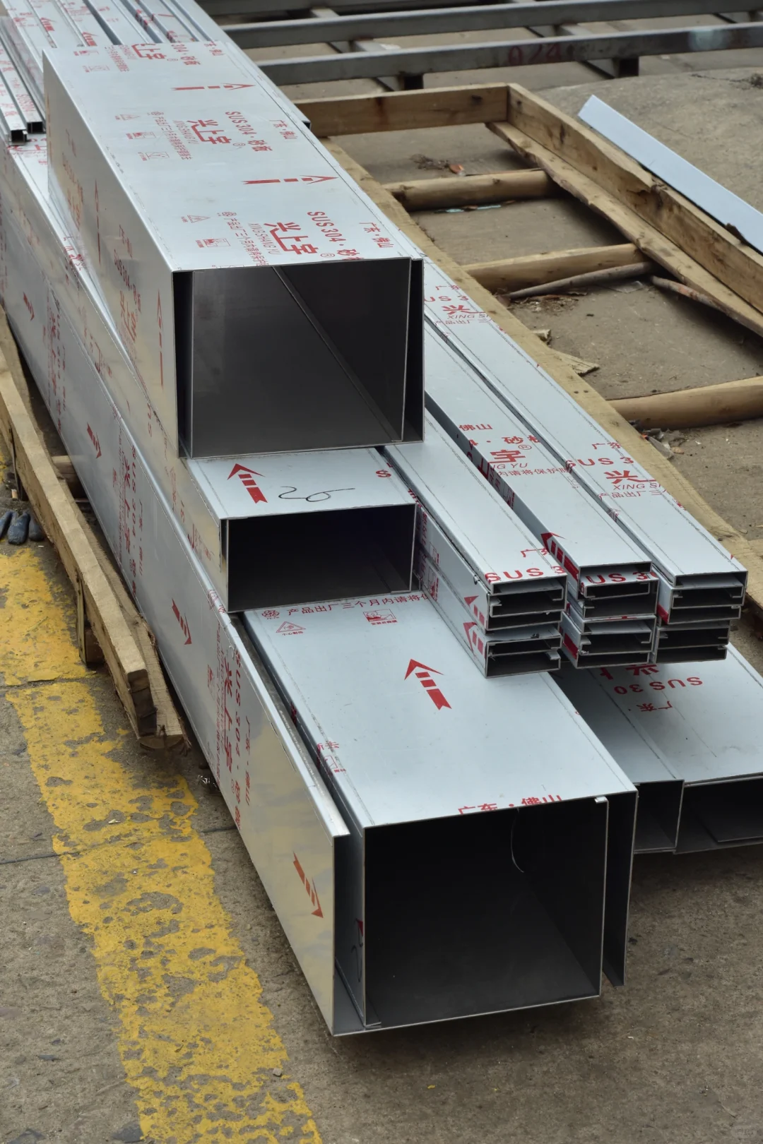 原来不锈钢加工厂是这个样子的~