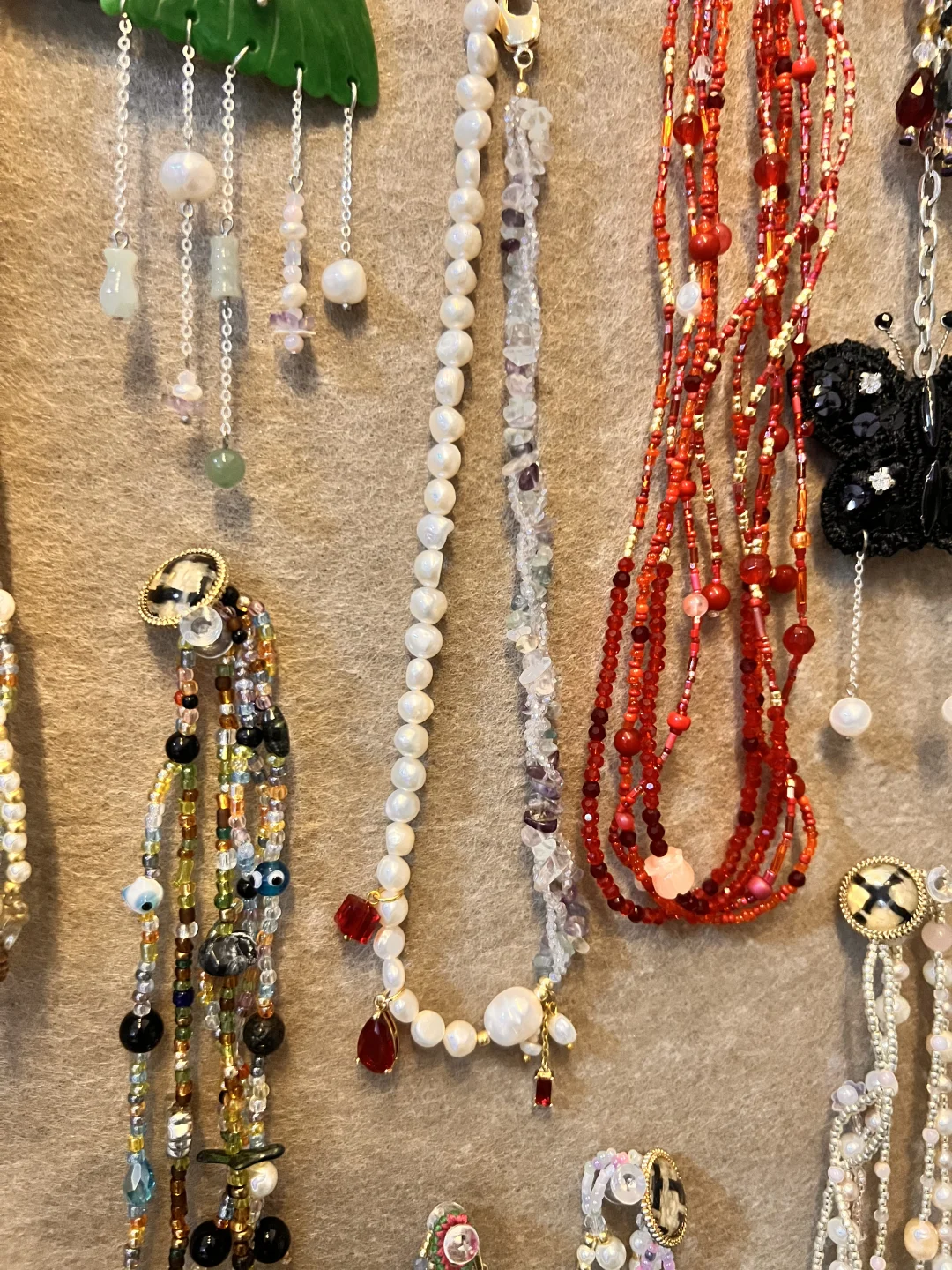 我的首饰墙弄好啦！展示我的作品吧