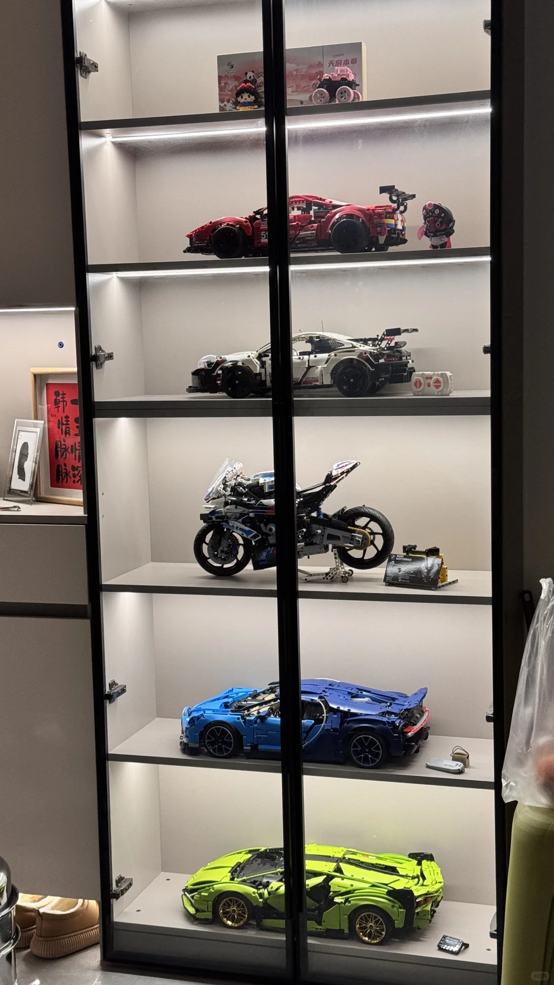 让我康康你们的9柜里都放的啥