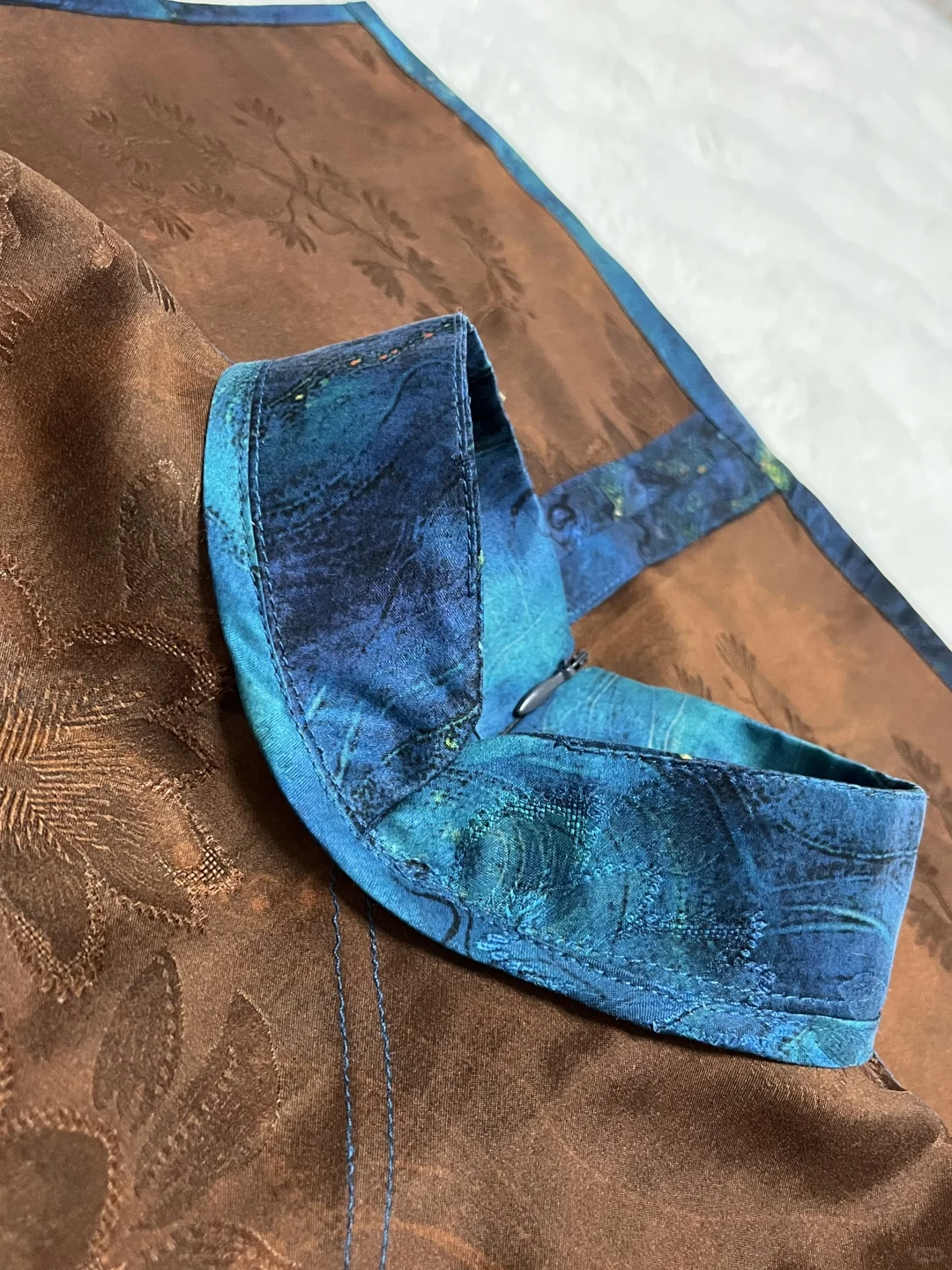 毫无保留的展示一件香云纱旗袍的美?！！！