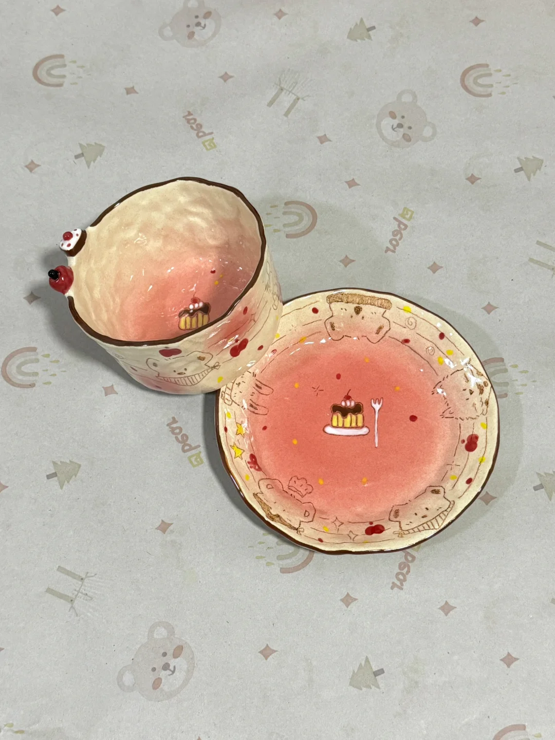 一些生日定制布丁盘?