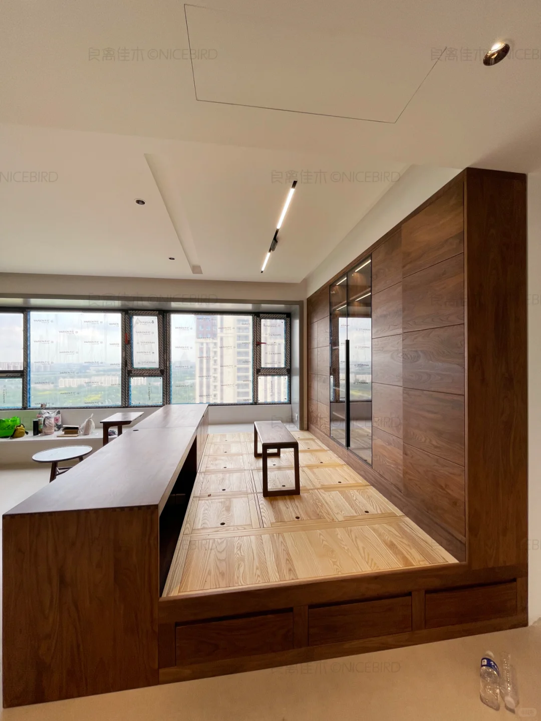 如何在客厅「偷」出一间房?