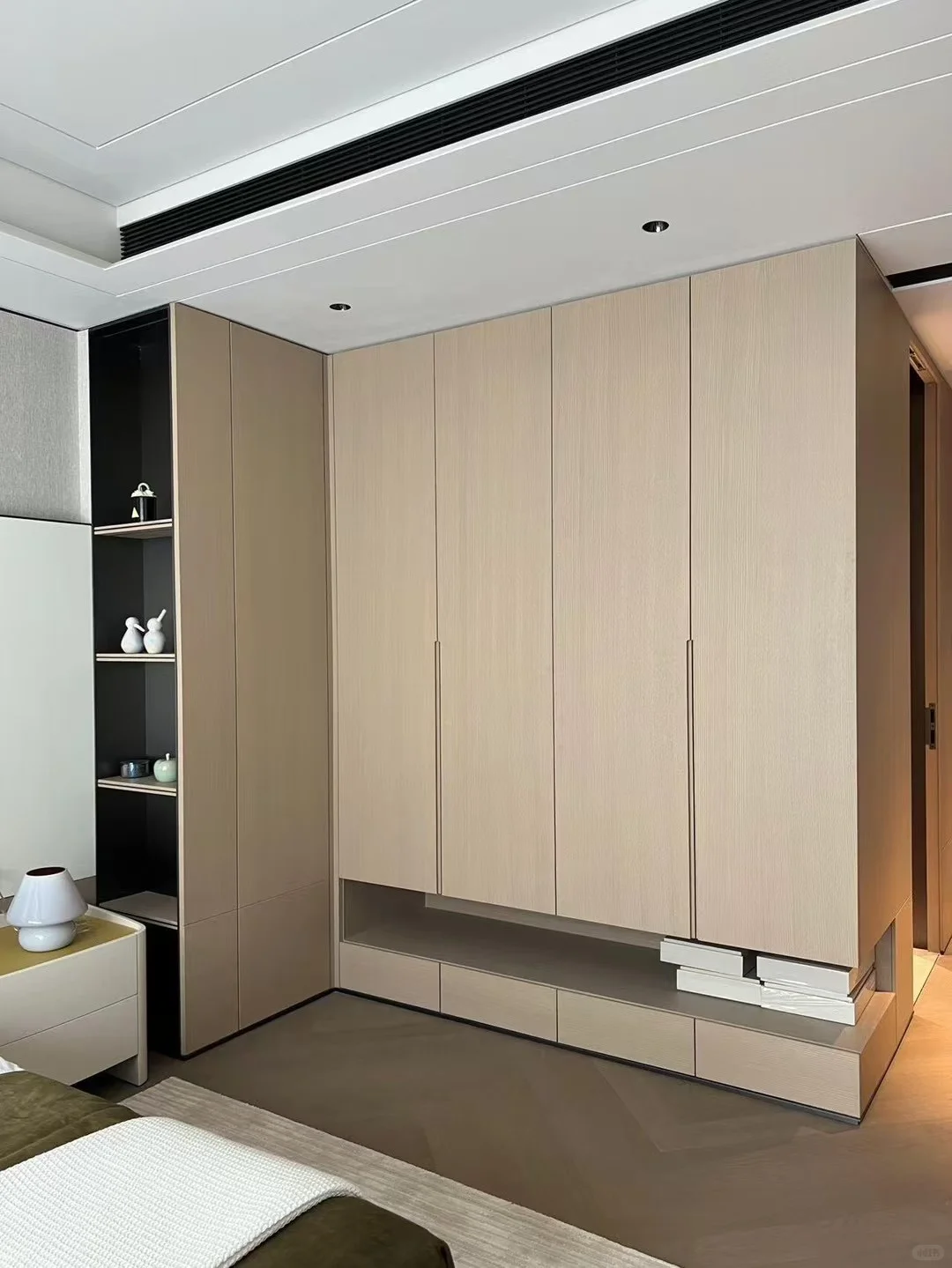 意式极简风格全屋定制落地案例