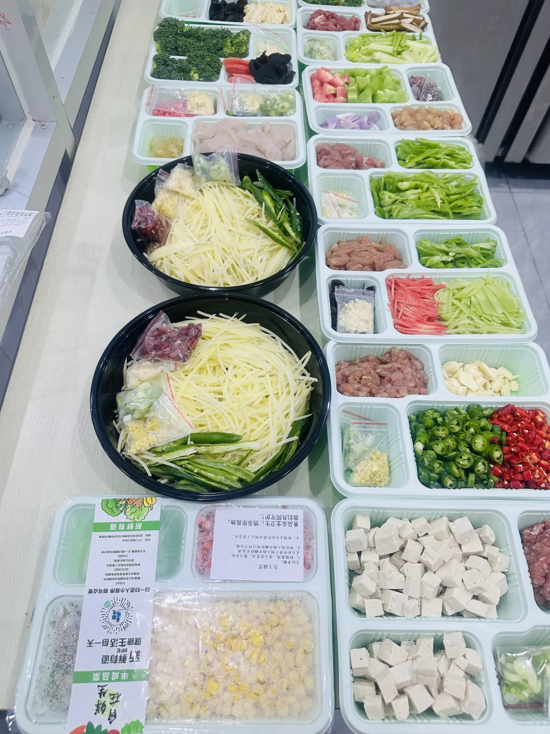 开张就爆单，汉中终于有了半成品现制菜！