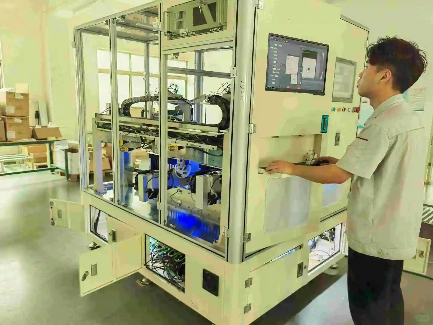 锂电池自动化生产设备