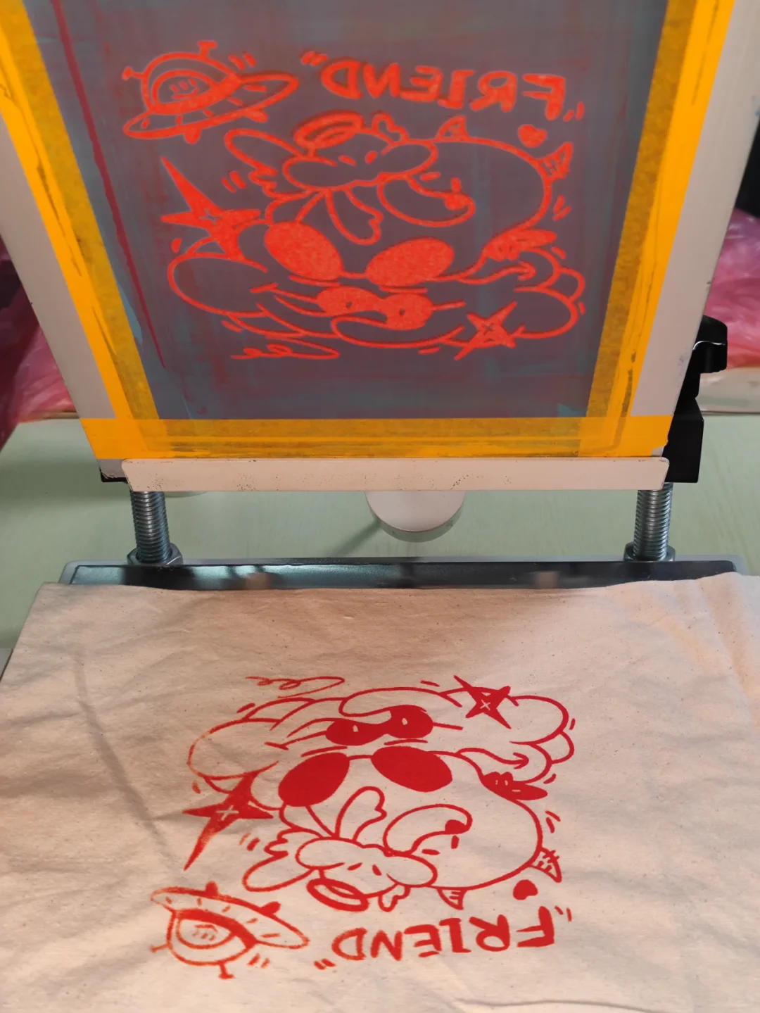 丝网印刷——精确转印的艺术