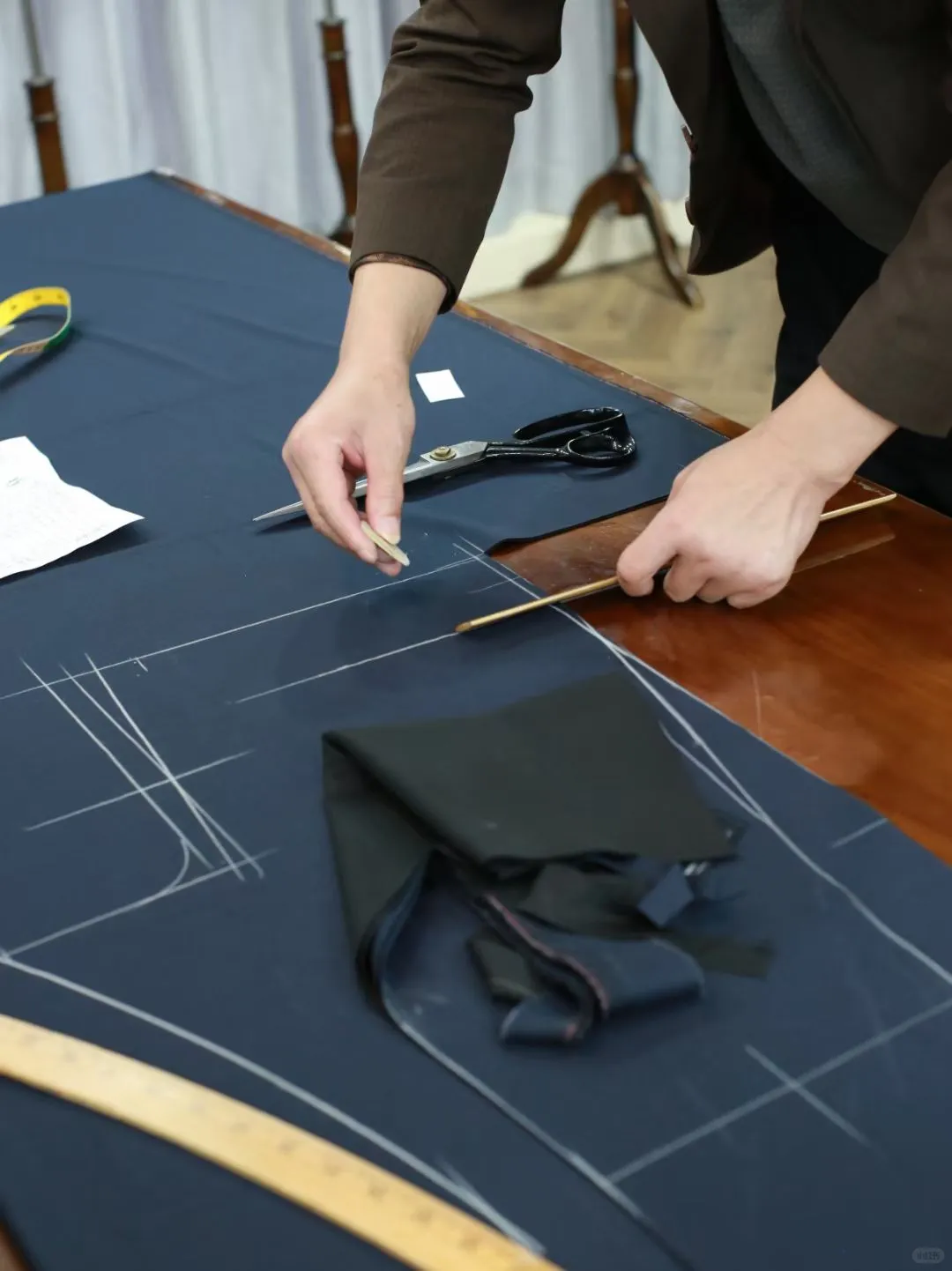 ? 探寻西服裁剪的艺术 ✂️