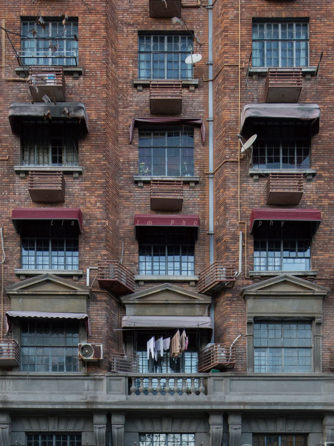 武康大楼的AB面