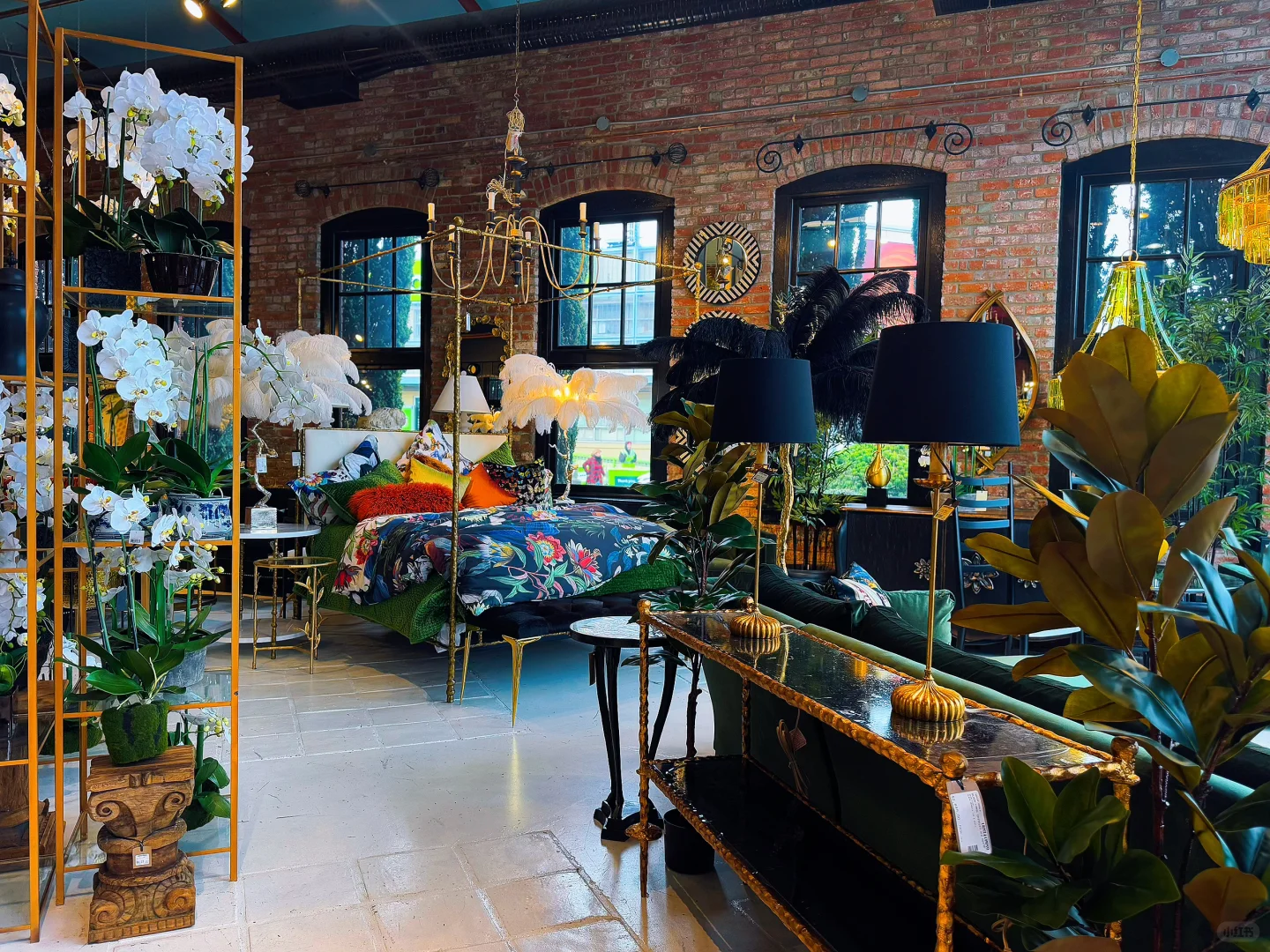 唐人街边，居然藏着这么大一个家居空间?