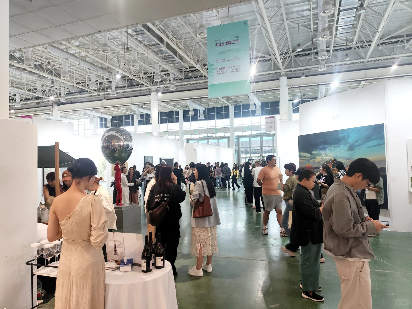 展会现场｜2025年艺术厦门韦瀚艺术空间展位