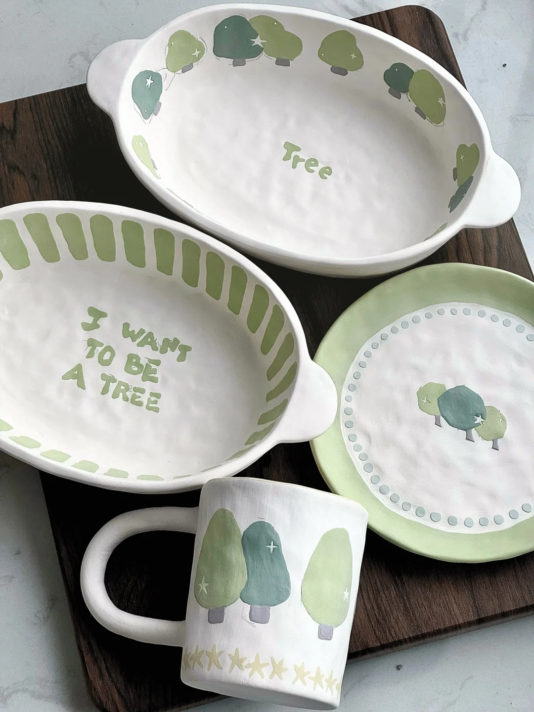 还没烧 杯杯盘盘